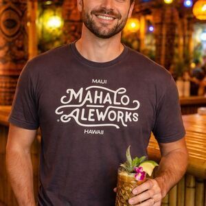 Maui Mahalo Aleworks Hawaii Graphic T-Shirt Purple XL Unisex Crewneck